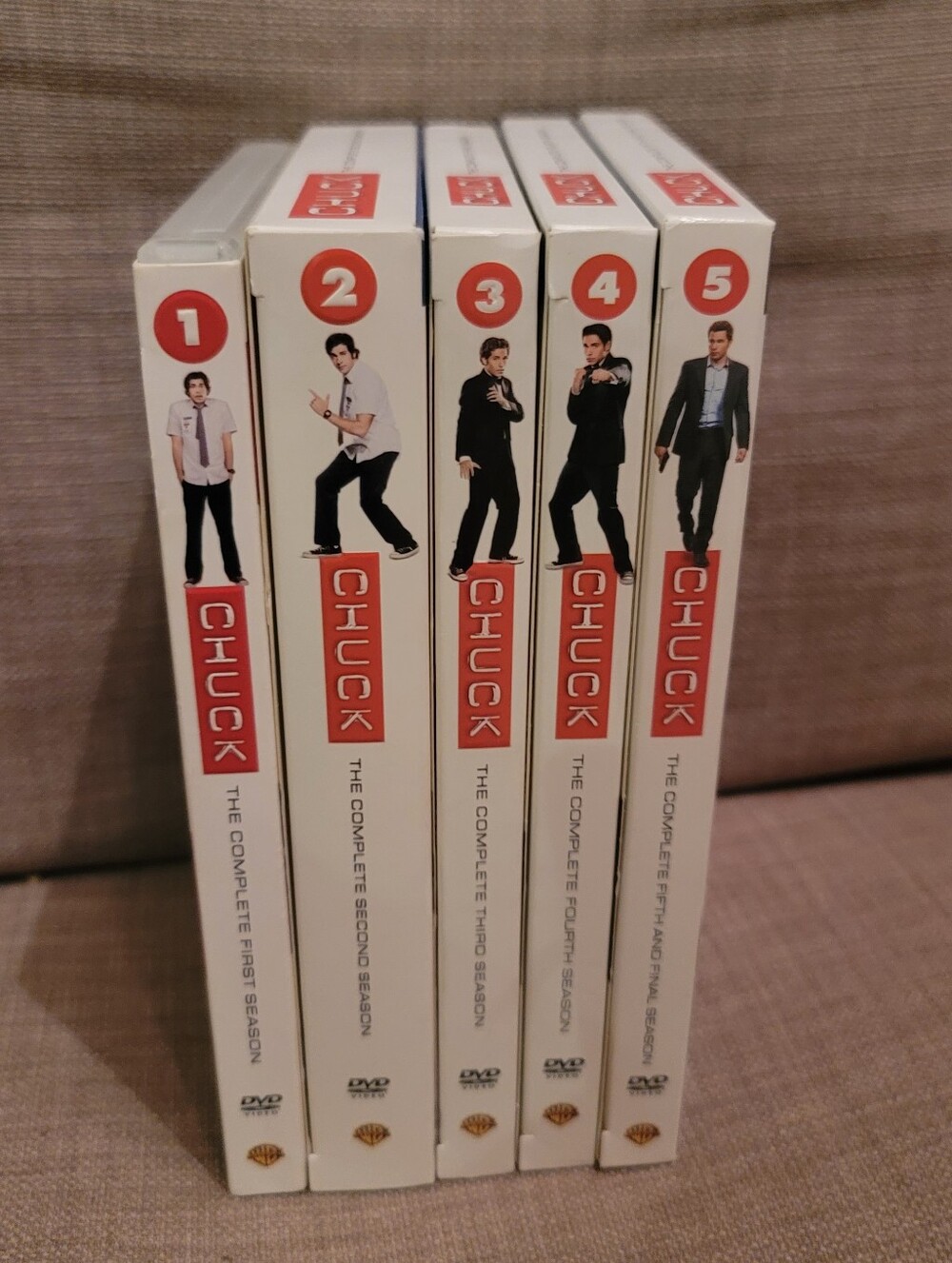 Chuck Complete Series - Picture 2 of 2